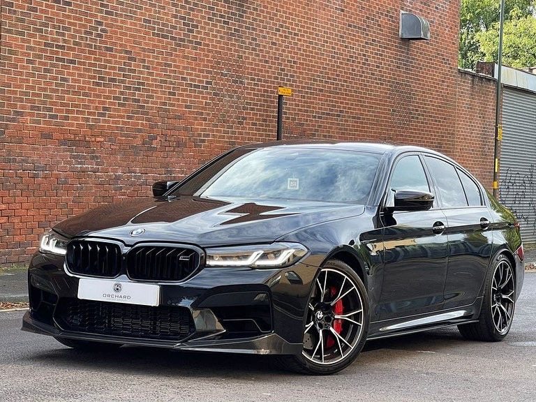 Load image into Gallery viewer, BMW F90 M5 LCI SALOON FULL CARBON FIBRE KIT - MP STYLE
