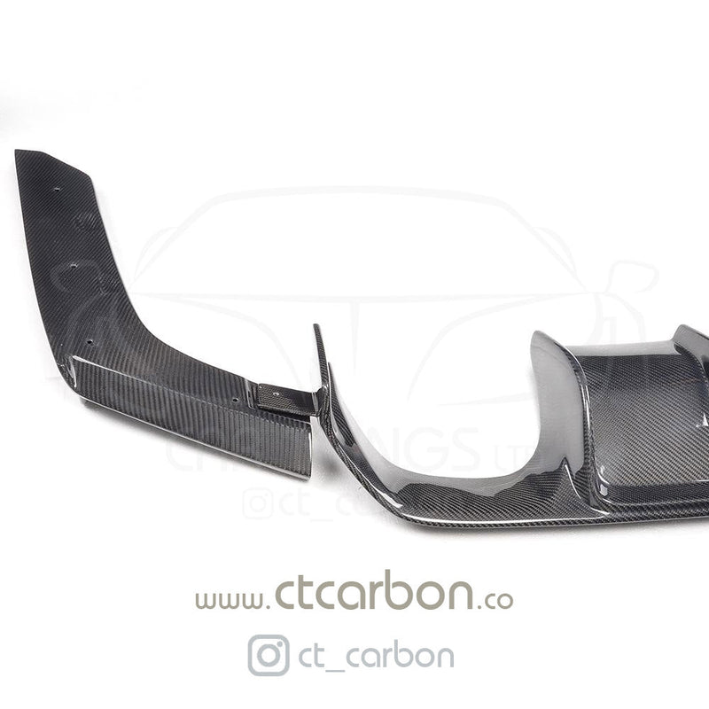 Load image into Gallery viewer, BMW M4 (F82) COUPE FULL CARBON FIBRE KIT - V STYLE - CT Carbon
