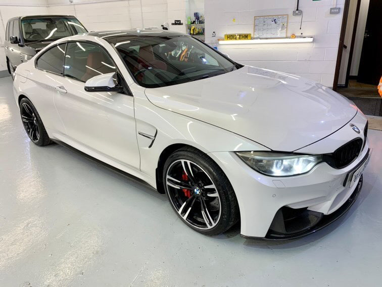 Load image into Gallery viewer, BMW M3 (F80) SALOON FULL CARBON FIBRE KIT - V1
