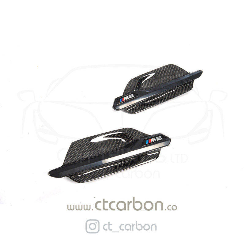 Load image into Gallery viewer, BMW M2 / M2C F87 CARBON FIBRE SIDE VENTS - CT Carbon
