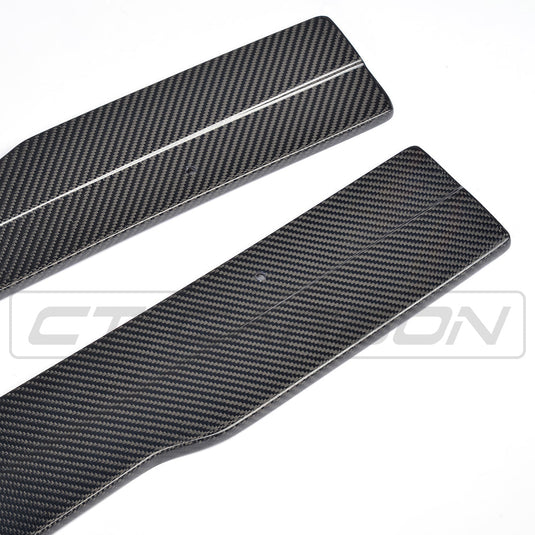 AUDI R8 GEN1 CARBON FIBRE SIDE SKIRTS