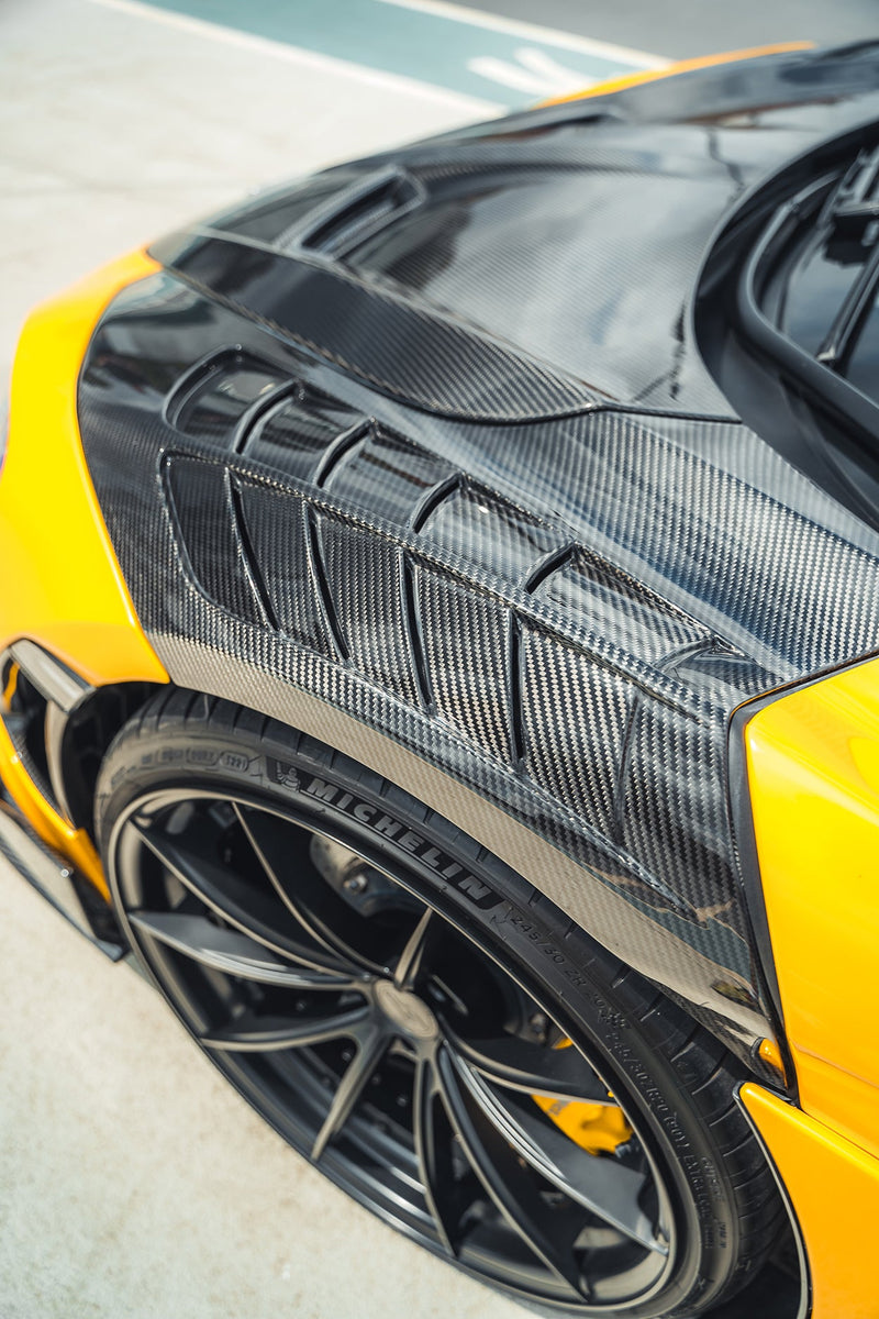 Load image into Gallery viewer, MCLAREN 720S FULL CARBON FIBRE CT KIT
