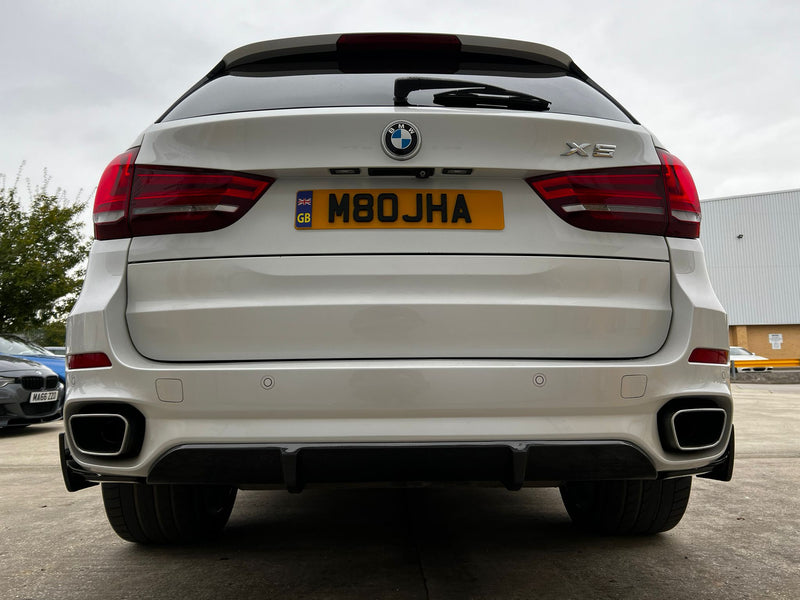 Load image into Gallery viewer, BMW F15 X5 CARBON FIBRE DIFFUSER - MP STYLE
