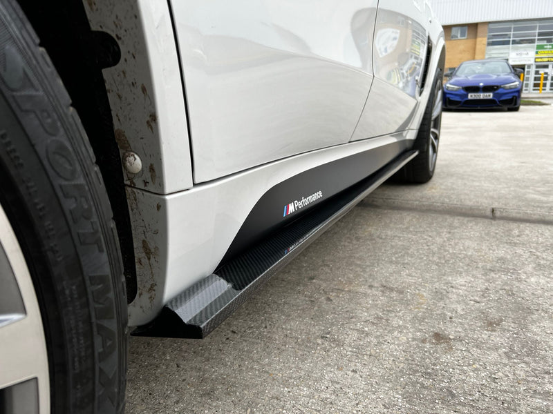 Load image into Gallery viewer, BMW F15/F85 X5/X5M CARBON FIBRE SIDE SKIRTS - 3D STYLE
