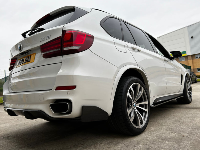 Load image into Gallery viewer, BMW F15 X5 CARBON FIBRE DIFFUSER - MP STYLE
