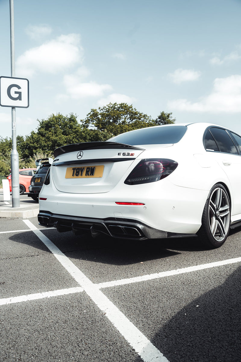 Load image into Gallery viewer, MERCEDES E63 W213 CARBON FIBRE DIFFUSER - CT DESIGN
