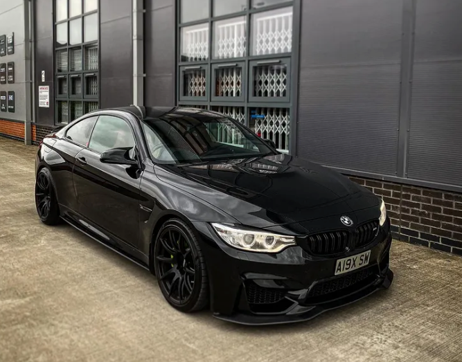 Load image into Gallery viewer, BMW M3/M4 (F80 F82 F83) CARBON FIBRE SPLITTER - PS STYLE
