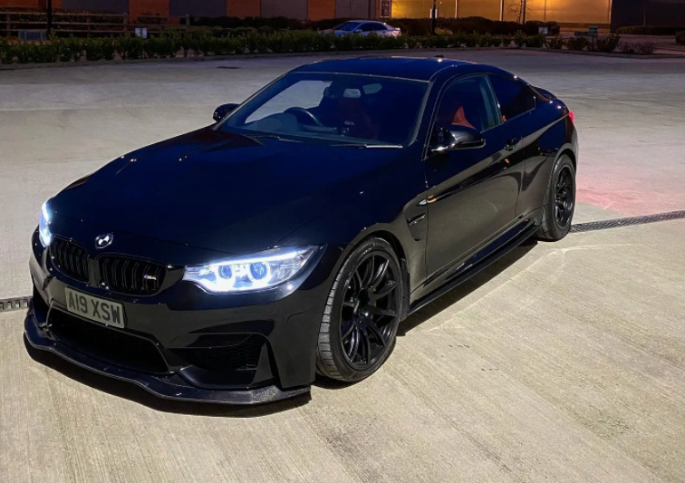 Load image into Gallery viewer, BMW M3/M4 (F80 F82 F83) CARBON FIBRE SPLITTER - PS STYLE
