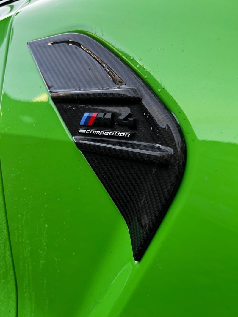 Load image into Gallery viewer, CT CARBON Bonnet Trim BMW M4 (G82 G83) CARBON FIBRE REPLACEMENT SIDE FENDER TRIM
