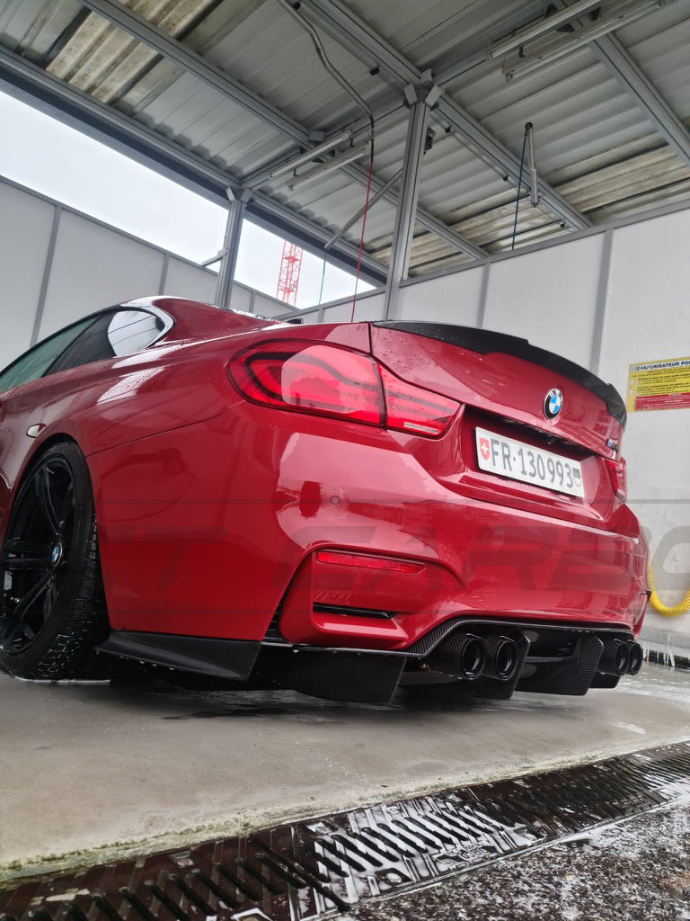 Load image into Gallery viewer, BMW M3/M4 (F80 F82 F83) CARBON FIBRE DIFFUSER - PS STYLE
