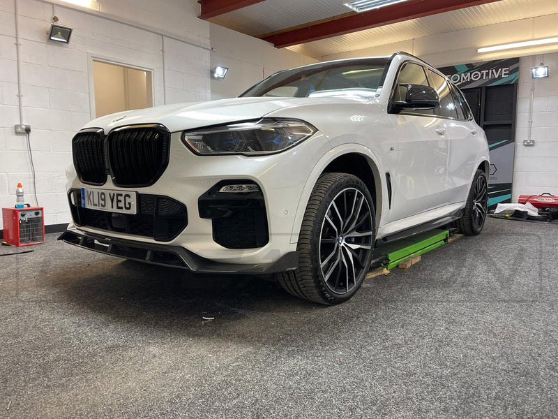 Load image into Gallery viewer, BMW X5 G05 CARBON FIBRE SIDE SKIRTS - CT DESIGN - CT Carbon
