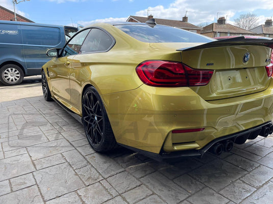 BMW M3/M4 (F80 F82 F83) CARBON FIBRE SIDE SKIRTS - 3D STYLE