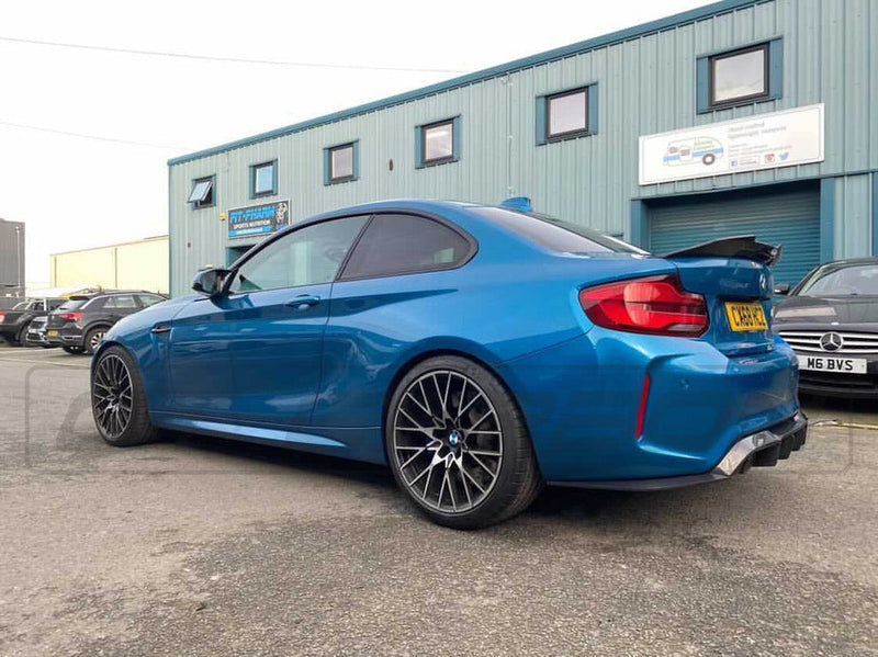 Load image into Gallery viewer, BMW M2 / M2C F87 CARBON FIBRE DIFFUSER - V STYLE - CT Carbon
