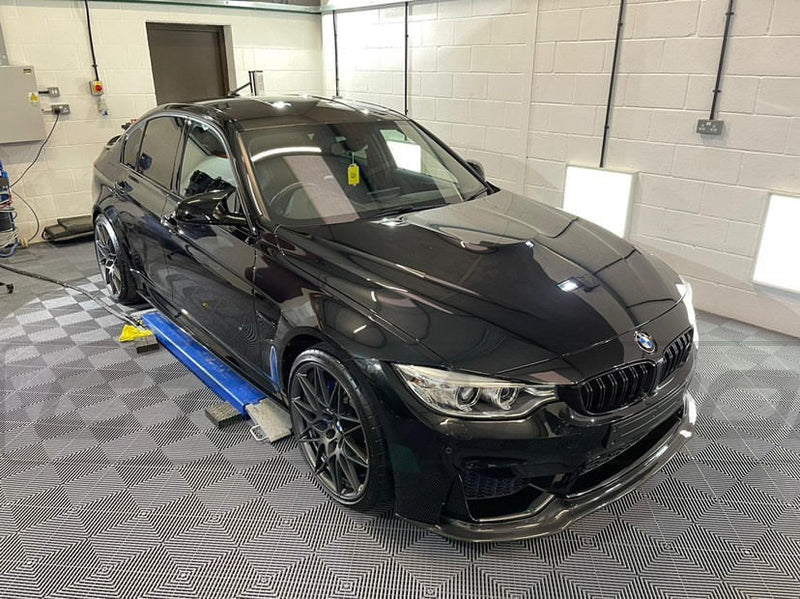 Load image into Gallery viewer, BMW M3 (F80) SALOON FULL CARBON FIBRE KIT - V STYLE - CT Carbon
