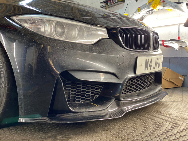 Load image into Gallery viewer, BMW M3/M4 (F80 F82 F83) CARBON FIBRE SPLITTER - V STYLE - CT Carbon
